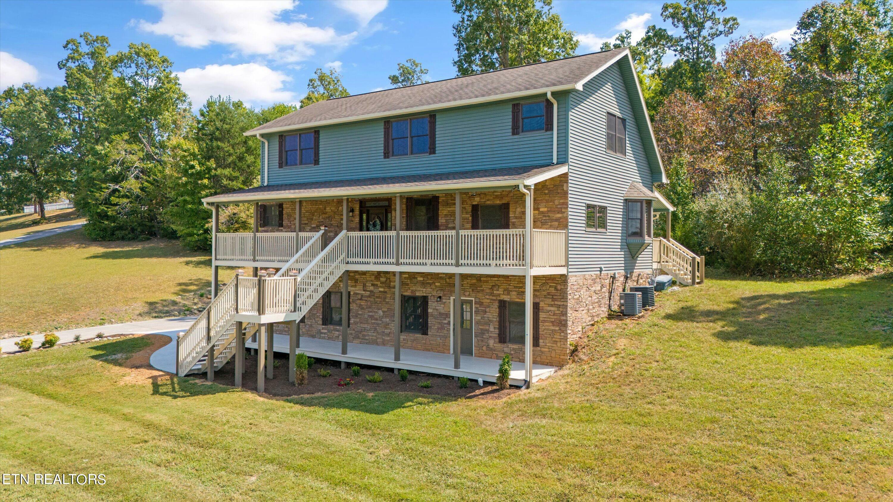 Property Photo:  1617 Foxfire Circle  TN 37865 