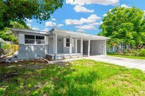 Property Photo:  1940 N Betty Lane  FL 33755 