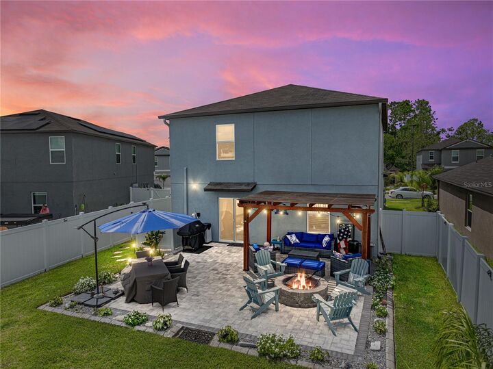 Property Photo: 12726 Maple Bonsai Drive FL 33579