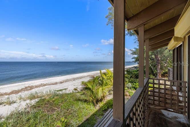 Property Photo:  8440 Sanderling Road  FL 34242 