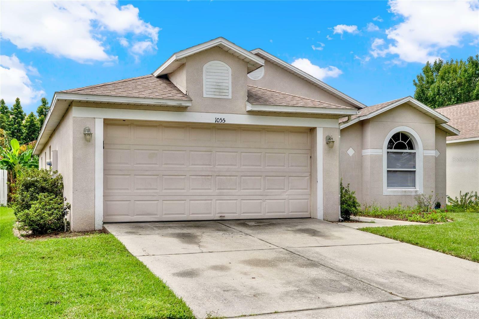 Property Photo:  1055 Portmoor Way  FL 34787 