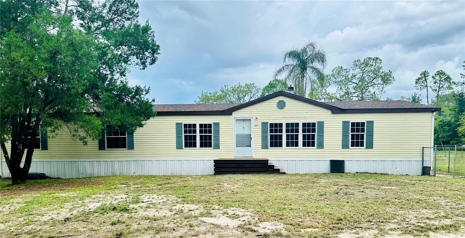 Property Photo:  12823 McIntosh Road  FL 33592 