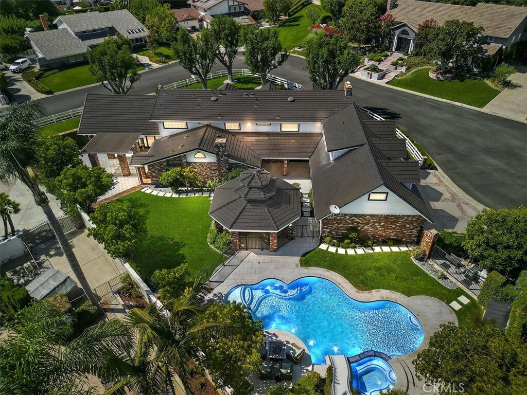 Property Photo: 9882 Wildwood Way CA 92861