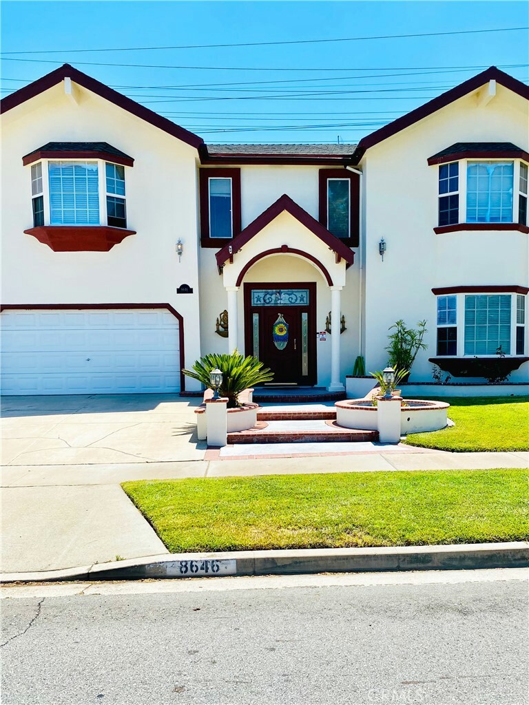 8646 Holly Way  Buena Park CA 90620 photo