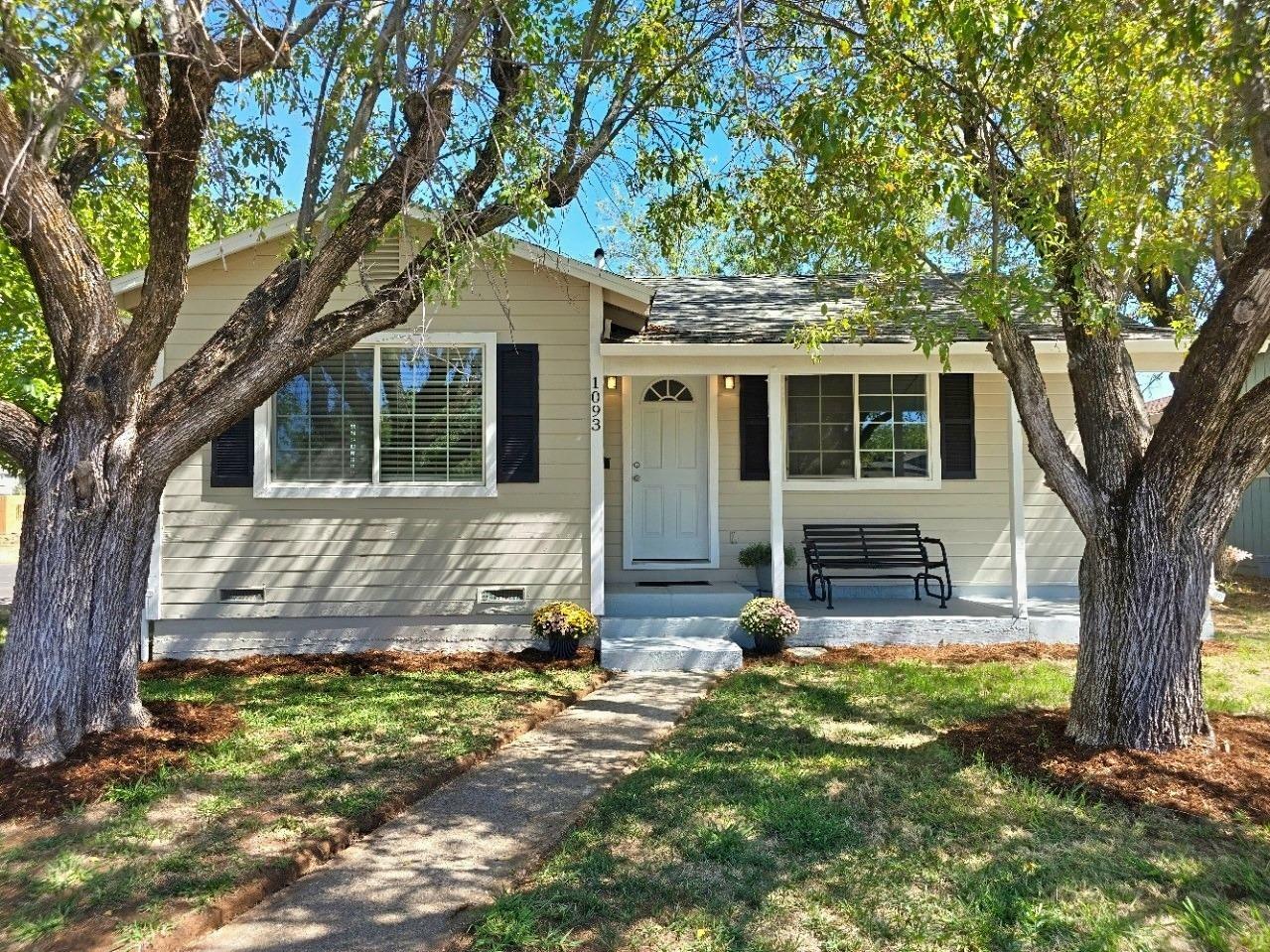 Property Photo:  1093 Herold Avenue  CA 95648 