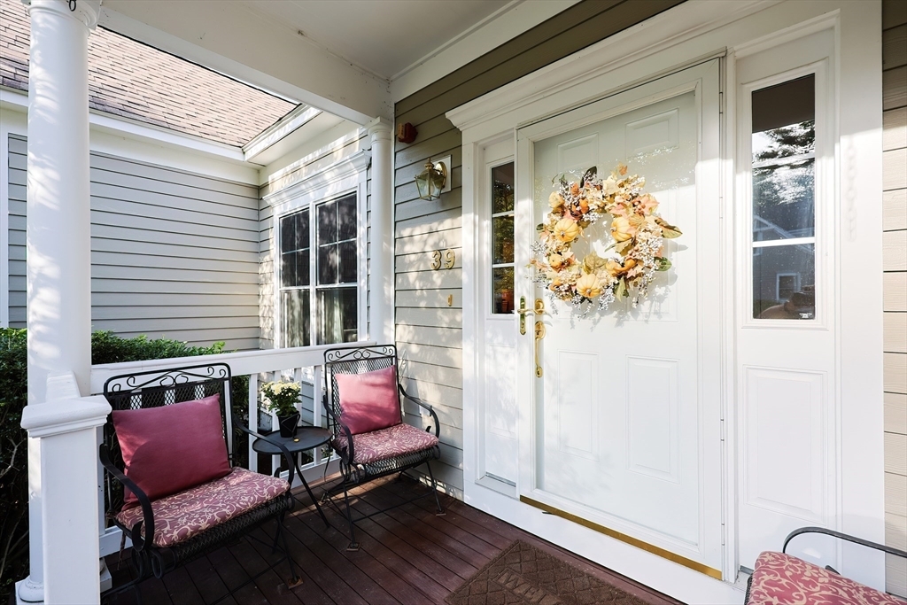 Property Photo:  39 Sanctuary Ln 39  MA 01748 