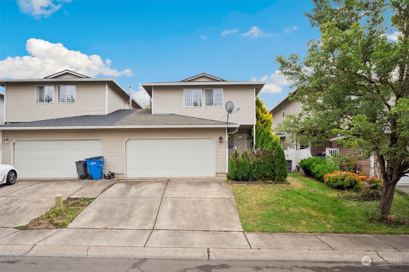 Property Photo:  3233 Olive Street  WA 98660 