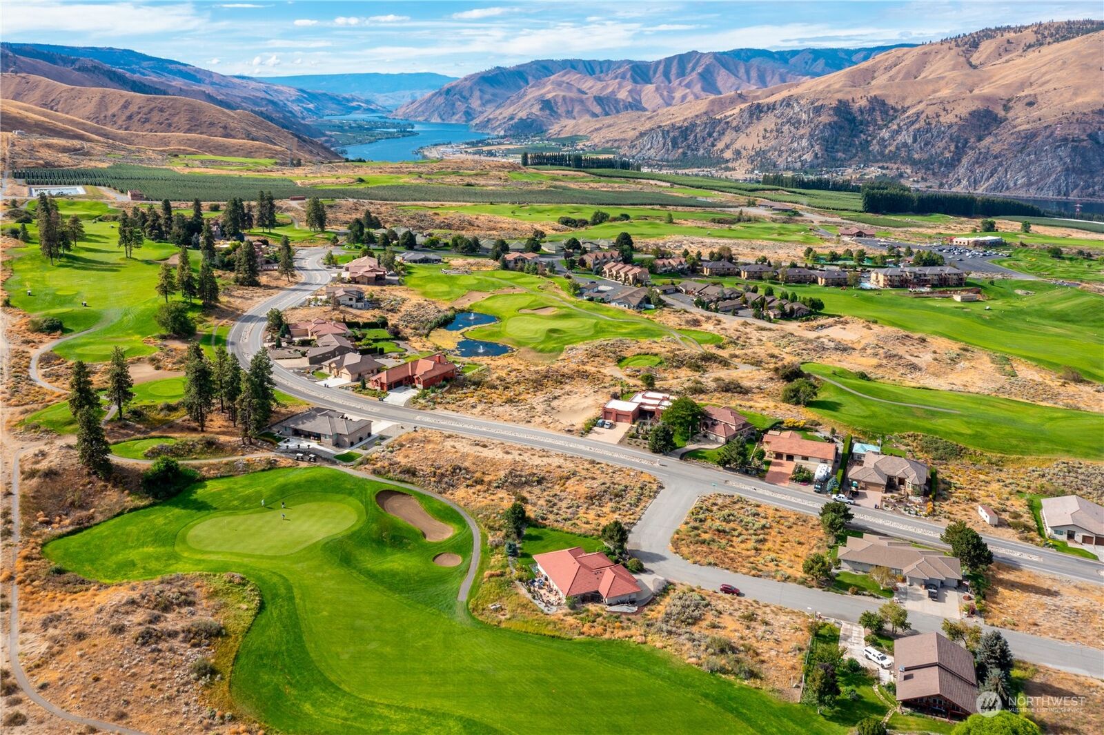 Property Photo: 403 Desert Canyon Boulevard WA 98843