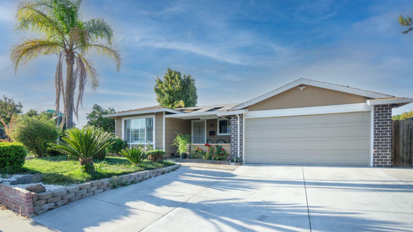 Property Photo:  6029 Shawcroft Drive  CA 95123 