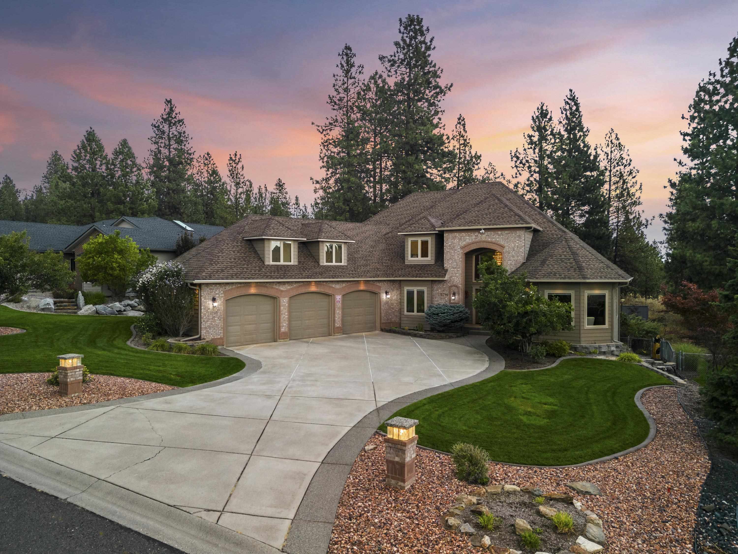 Property Photo:  5714 N Vista Grande Dr  WA 99027 