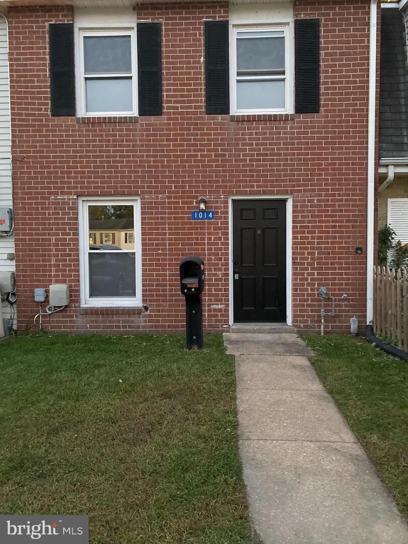 Property Photo: 1014 Waterside Court MD 21040