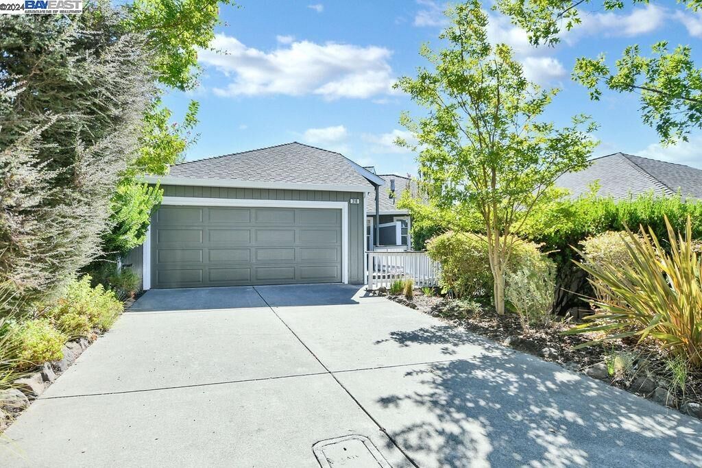 Property Photo:  316 Primrose Dr  CA 94523 