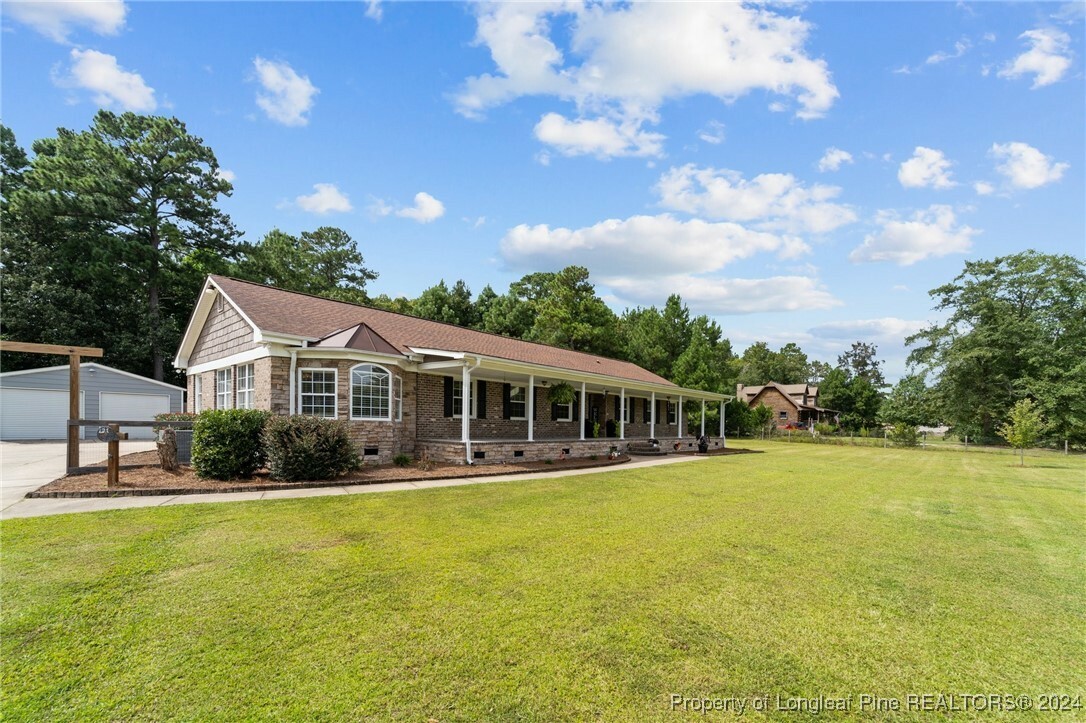 Property Photo:  275 Stewarts Creek Drive  NC 28376 