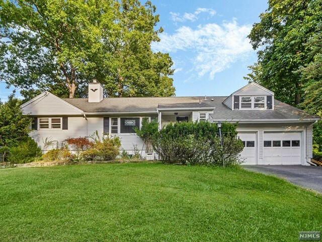 Property Photo: 104 Hillcrest Drive NJ 07470