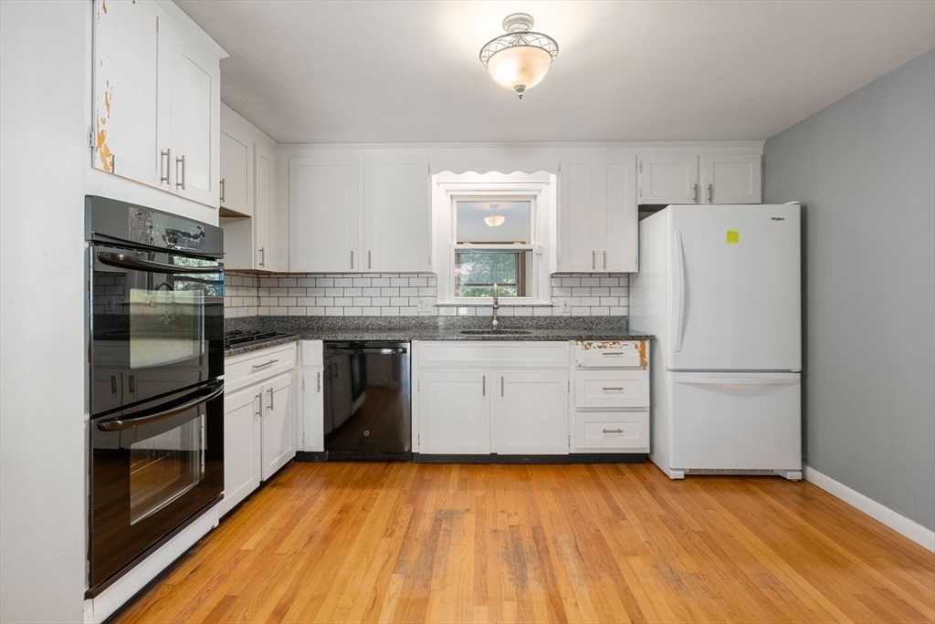 Property Photo:  136 Jerrold St  MA 01746 