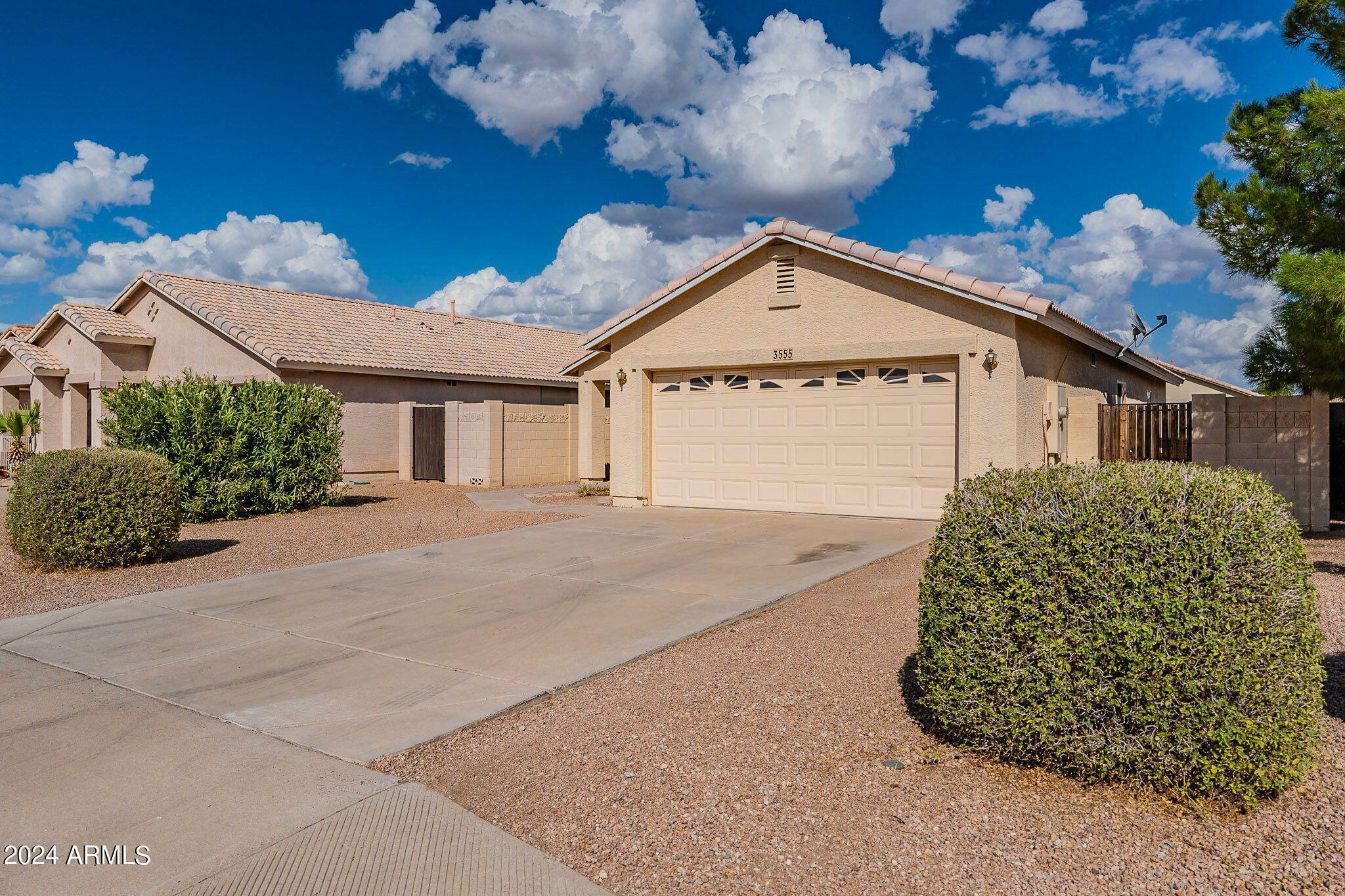 Property Photo:  3555 S Moccasin Trail  AZ 85297 