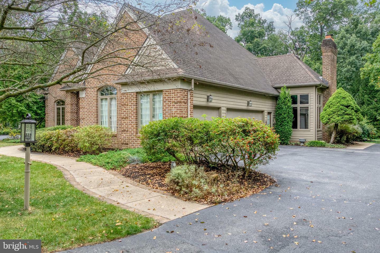 Property Photo:  1170 Wyndsong Drive  PA 17403 