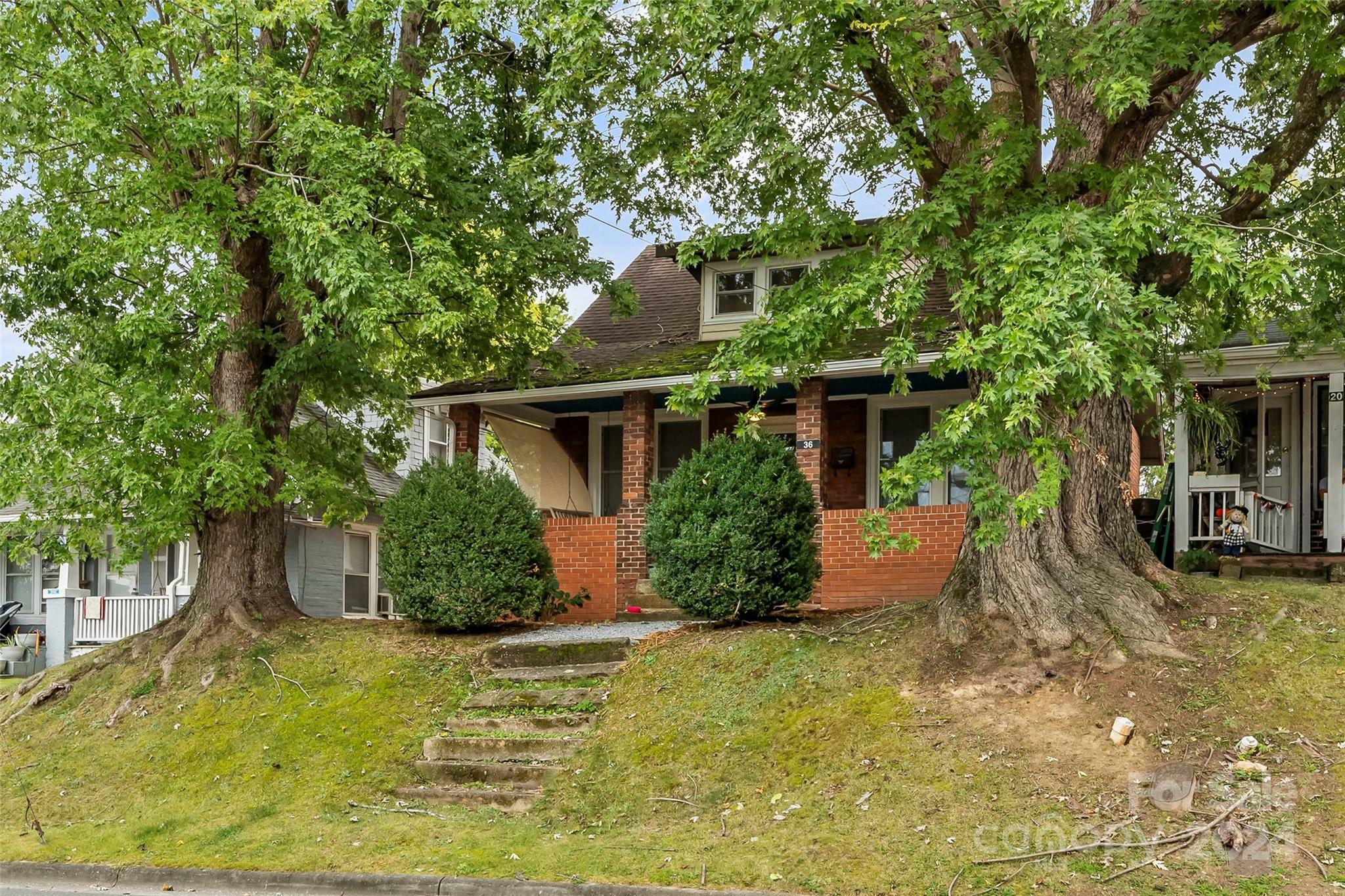 Property Photo:  36 State Street  NC 28752 