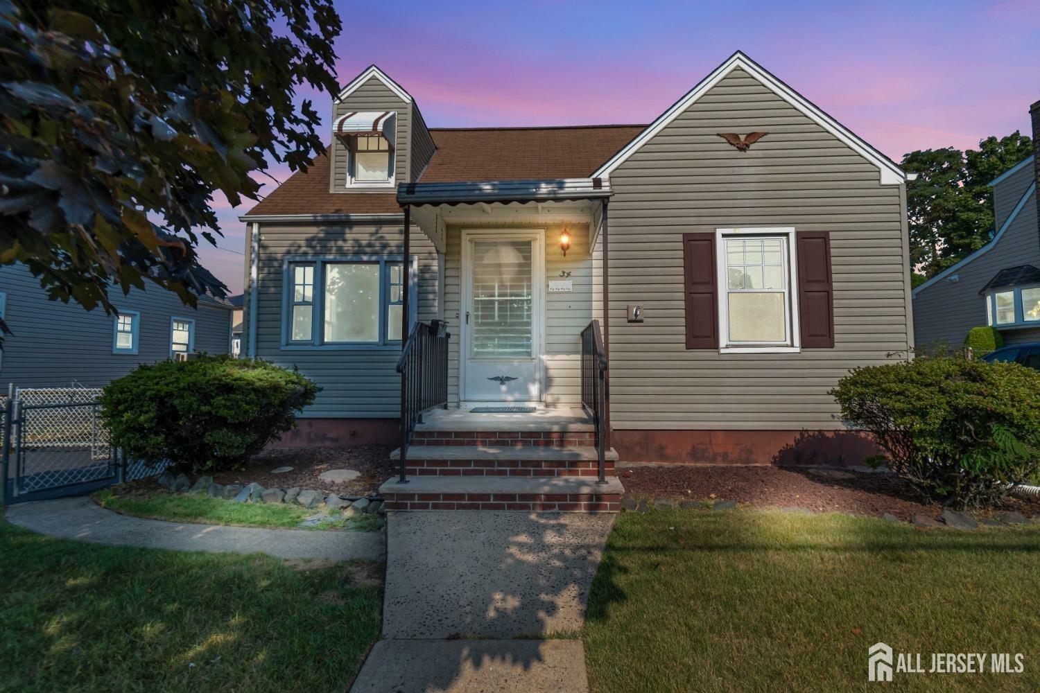 Property Photo:  34 Grover Avenue  NJ 08879 