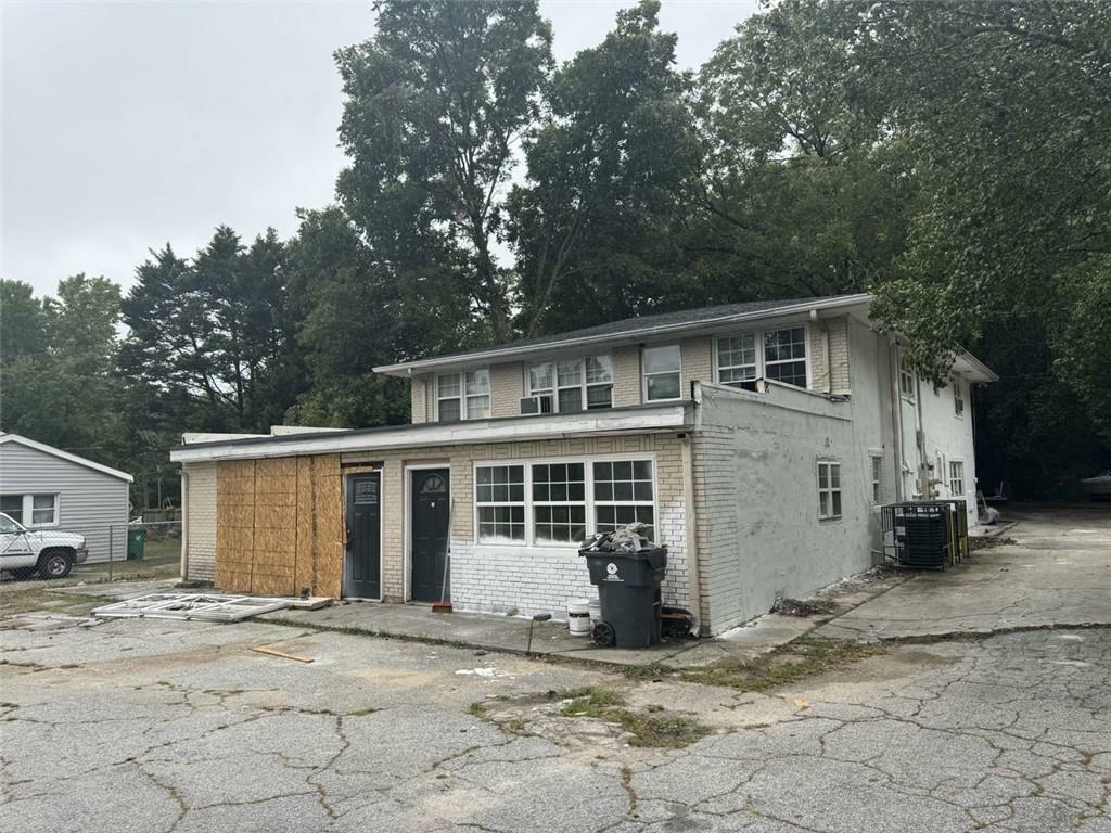 Property Photo:  7203 Swift Street  GA 30058 