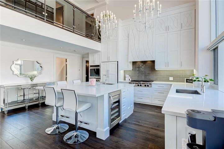 Property Photo: 397 King Street W 215 ON L9H 1W9