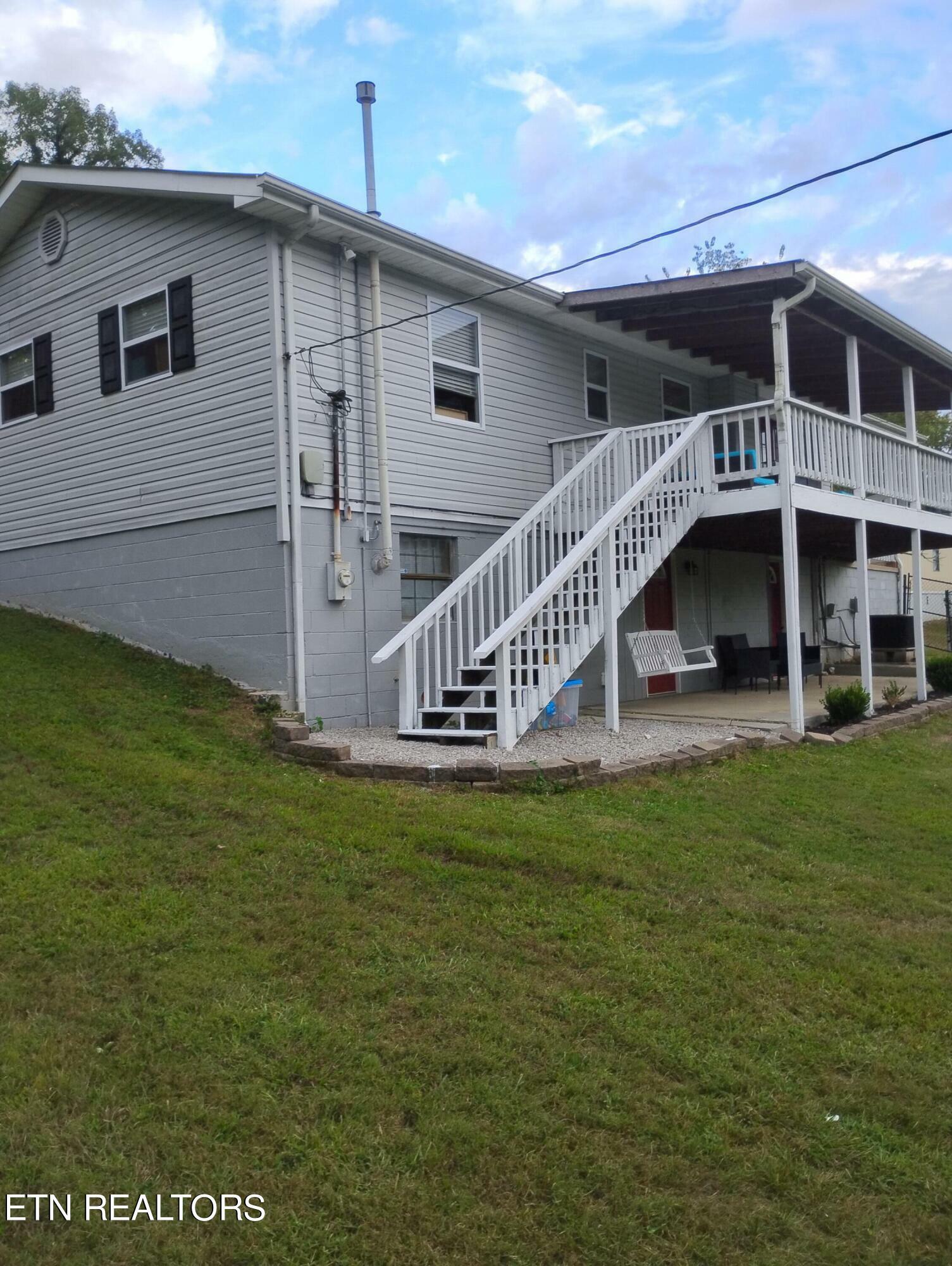 Property Photo:  823 Sheppard Rd  TN 37841 