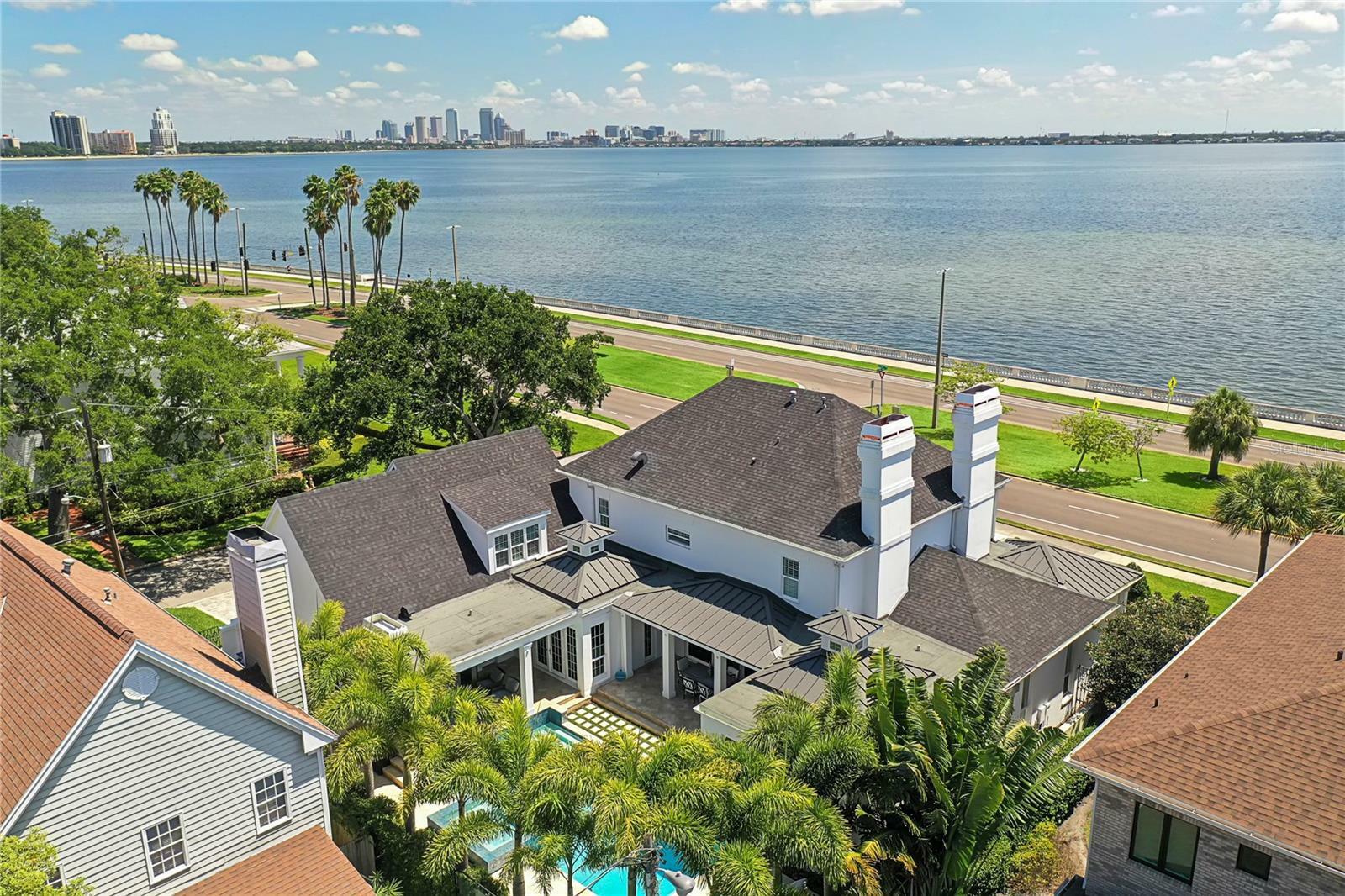 Property Photo:  3801 Bayshore Boulevard  FL 33611 