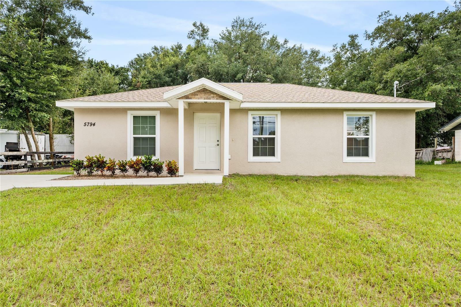 Property Photo: 5794 NW 6th Place FL 34482