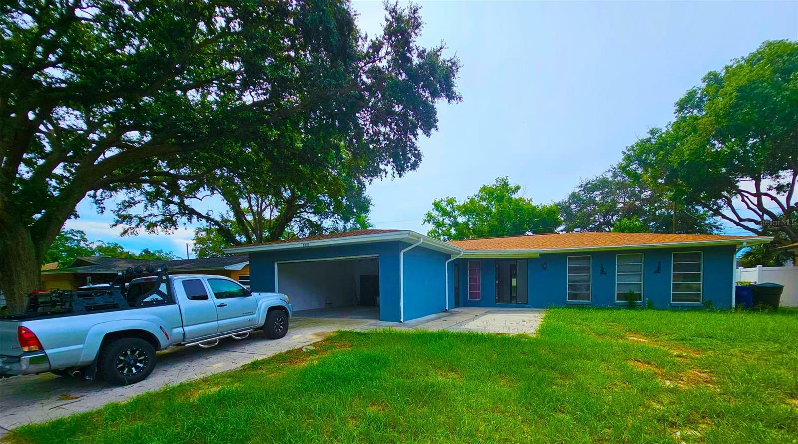 668 Patricia Avenue  Dunedin FL 34698 photo