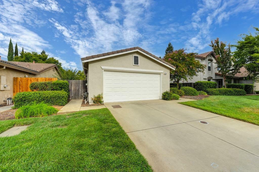 Property Photo:  4320 Middlebury Way  CA 95655 