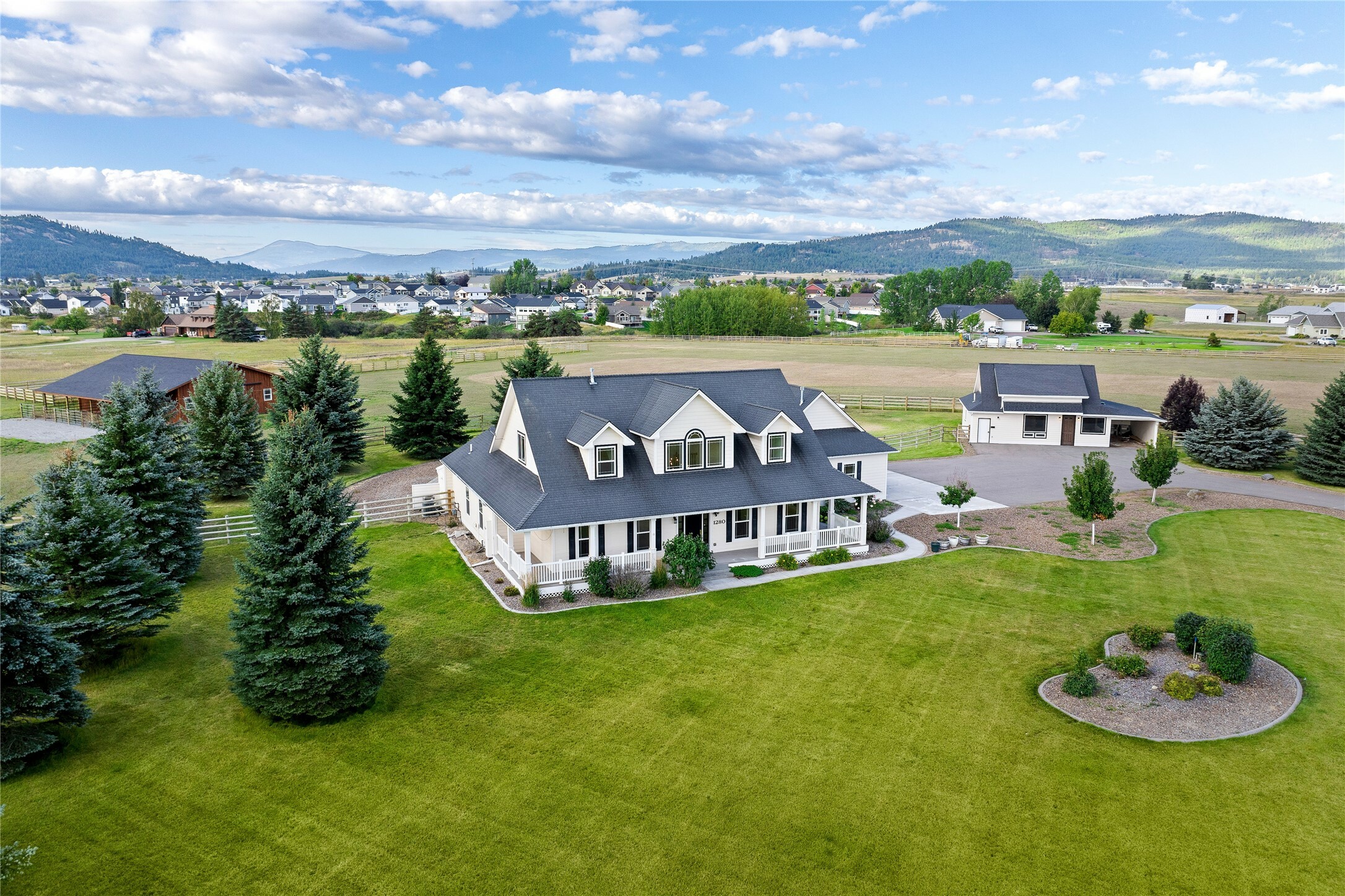 Property Photo: 1280 Quarter Horse Lane MT 59901