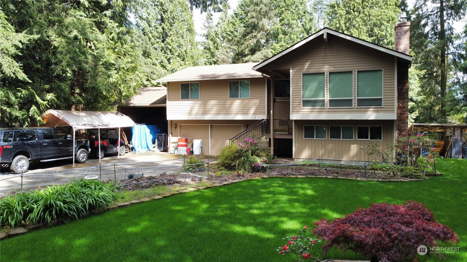 Property Photo:  21503 82nd Avenue SE  WA 98072 