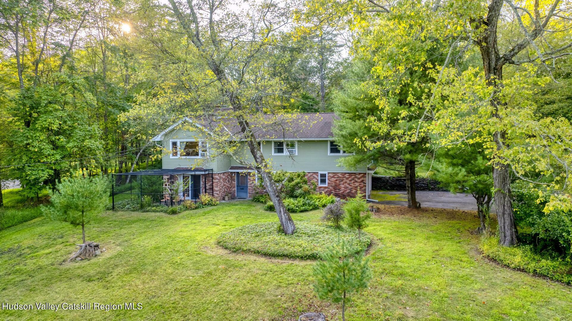 Property Photo:  15 Forestwood  NY 12498 