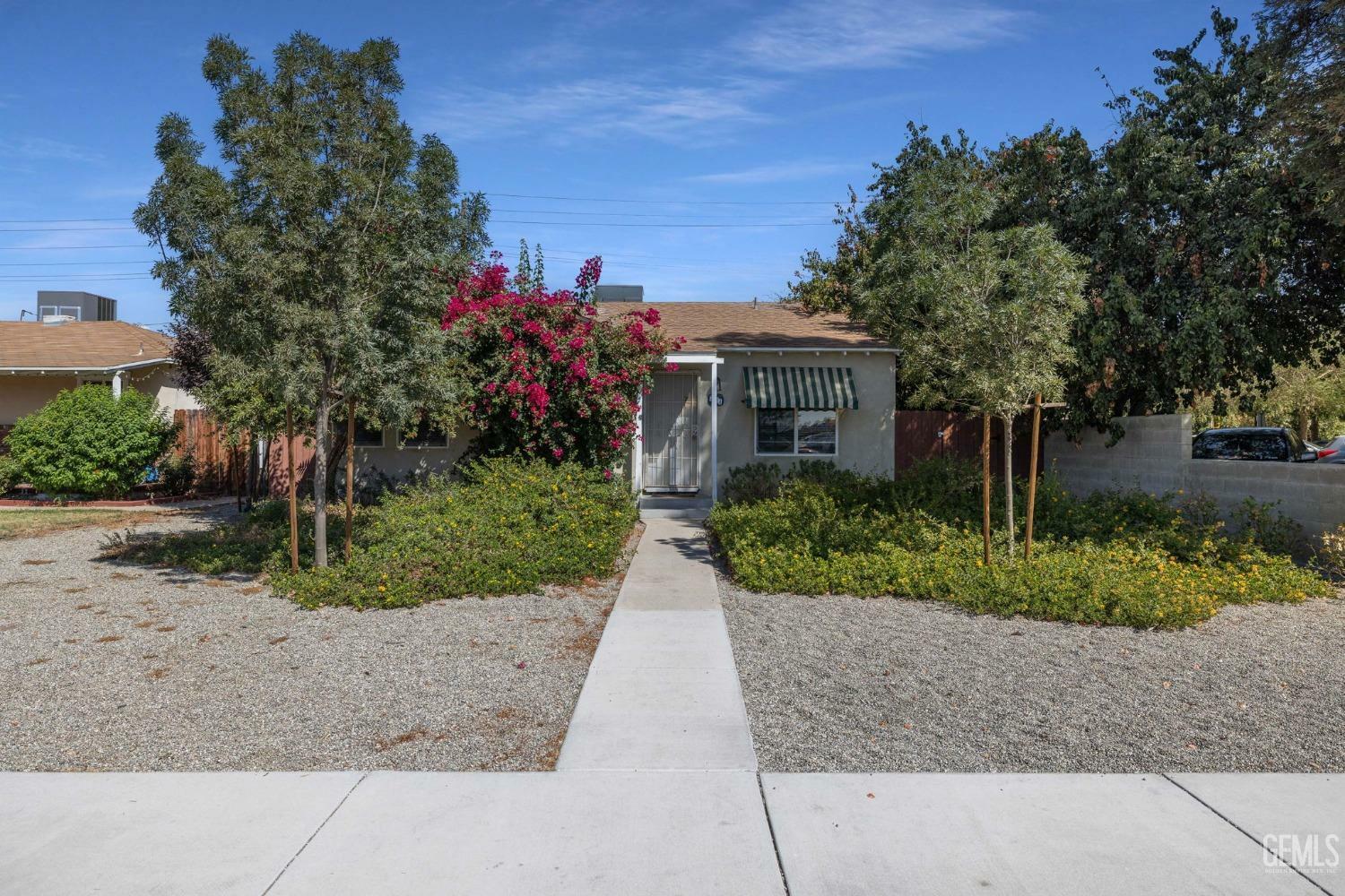 Property Photo:  2414 16th Street  CA 93301 