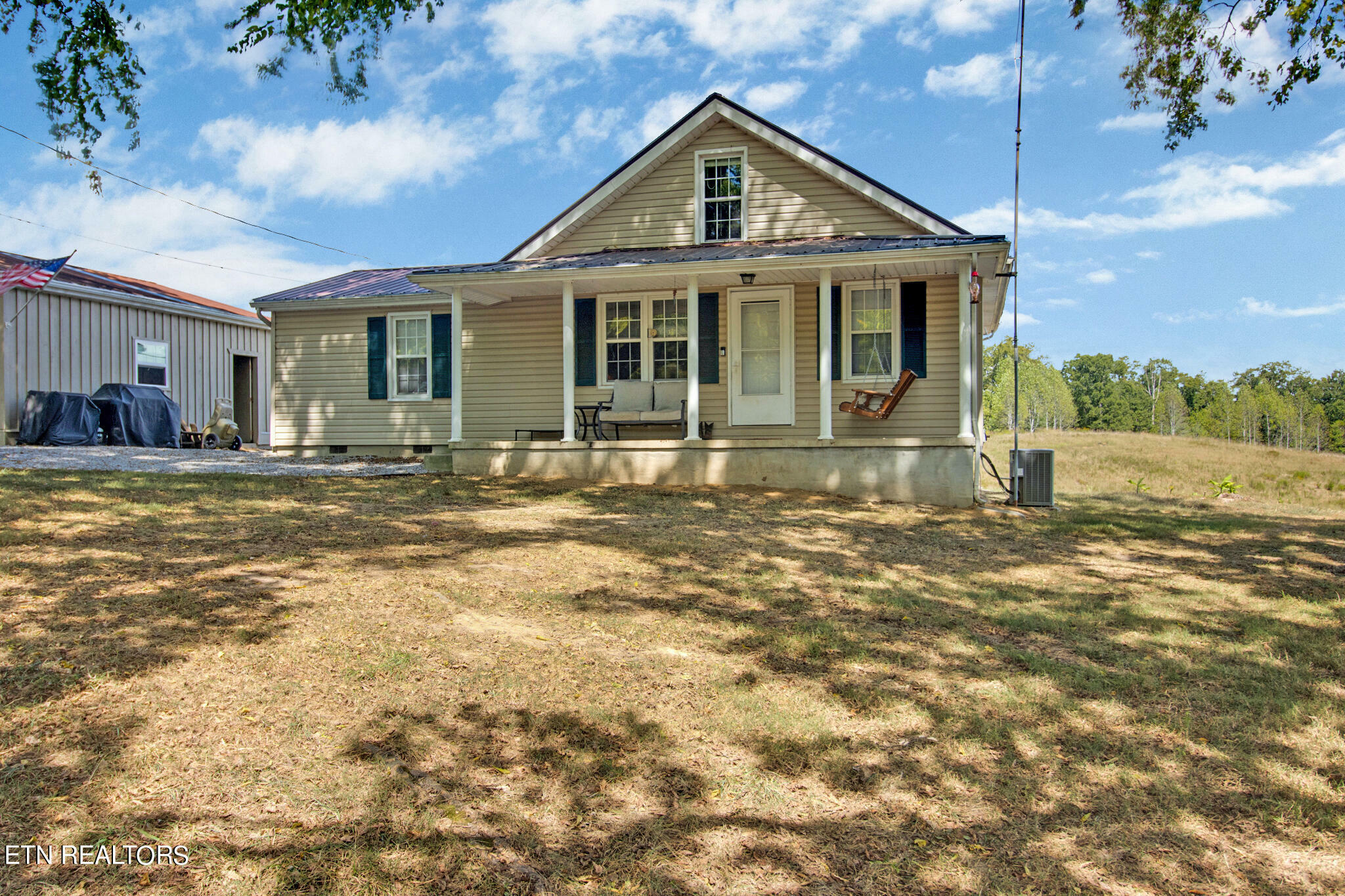 Property Photo:  5446 Dogwood Rd  TN 37337 