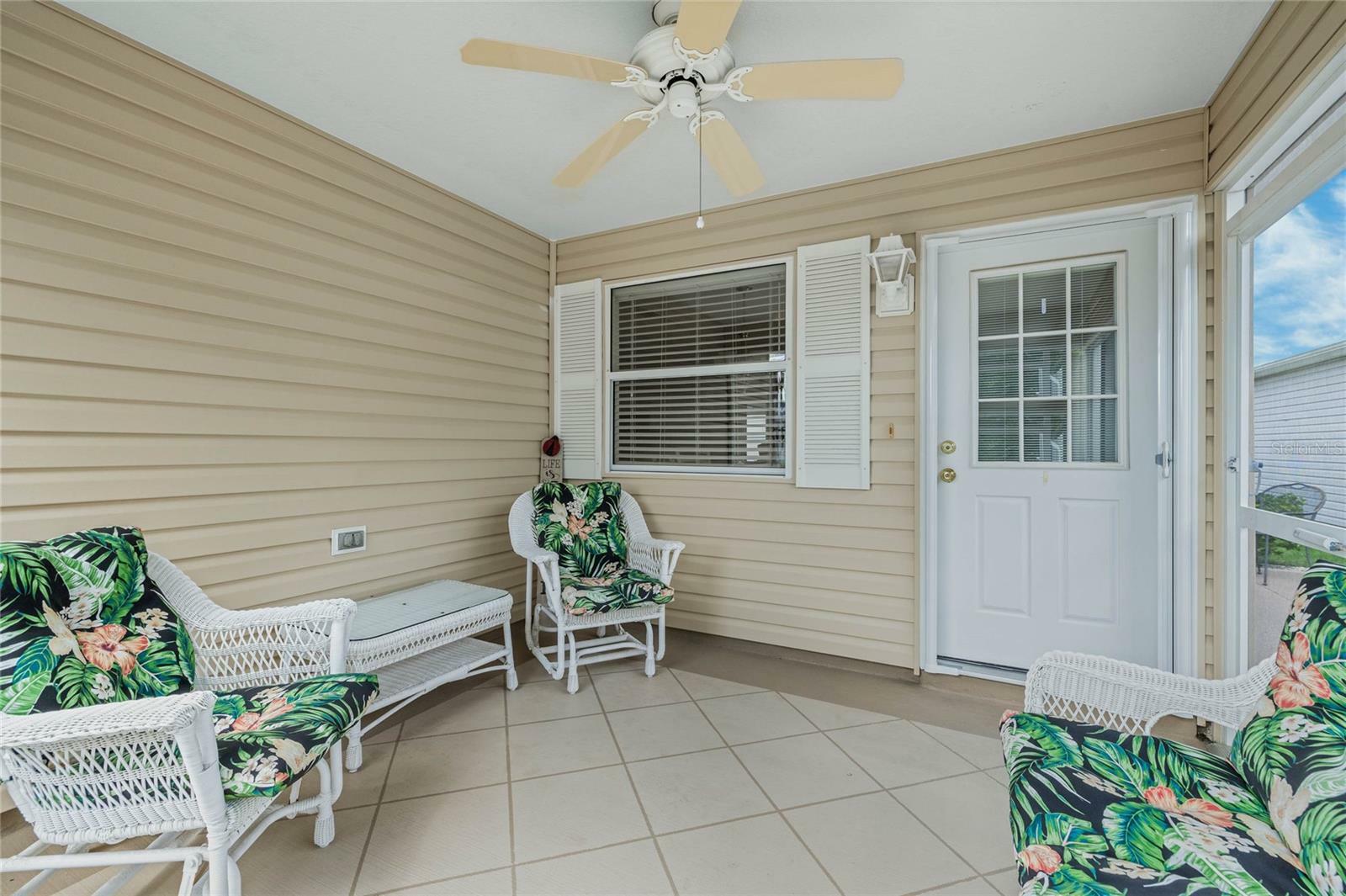 Property Photo:  1445 Crestwood Lane  FL 32162 