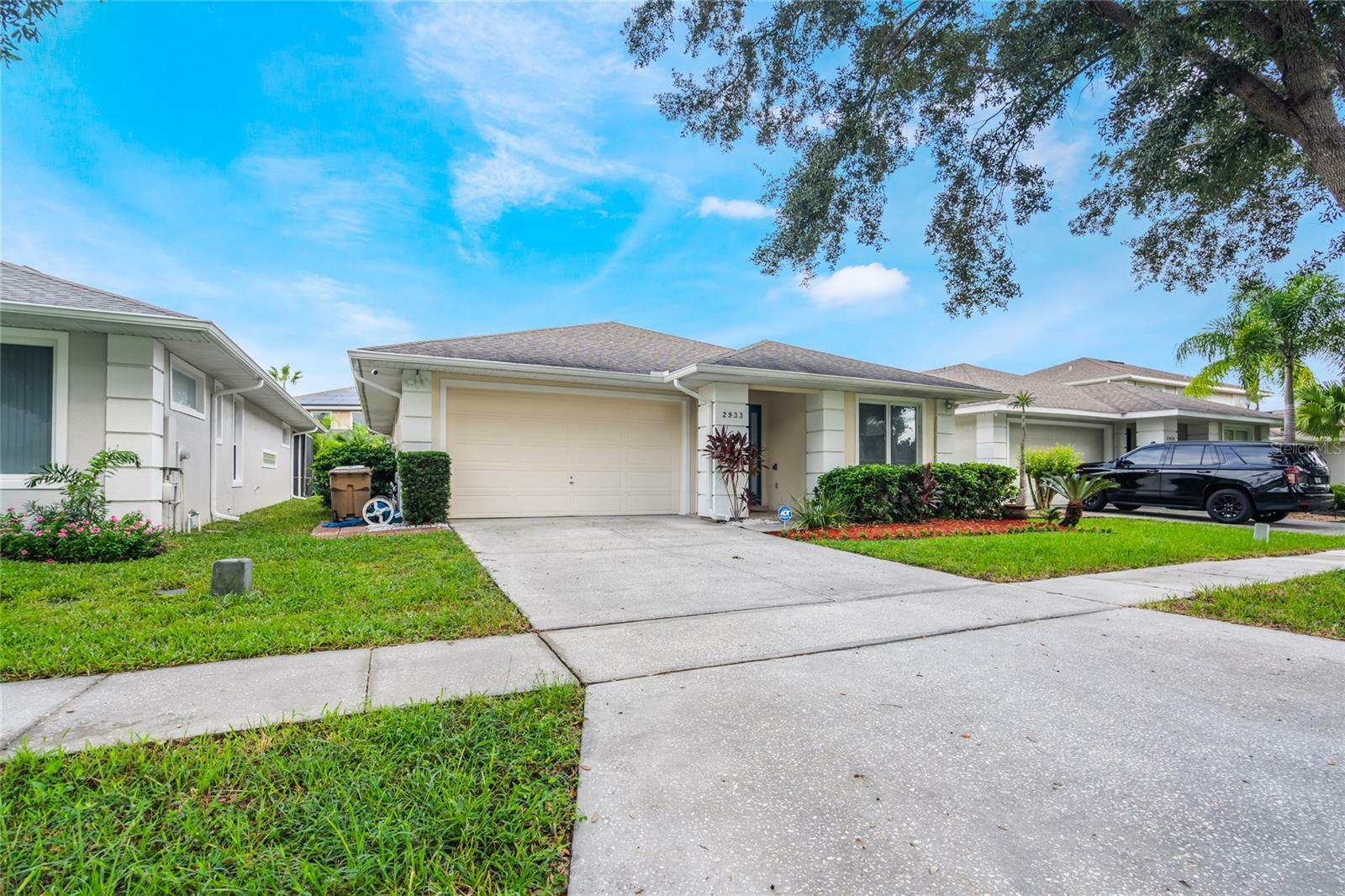 Property Photo:  2933 Sunset Vista  FL 34747 