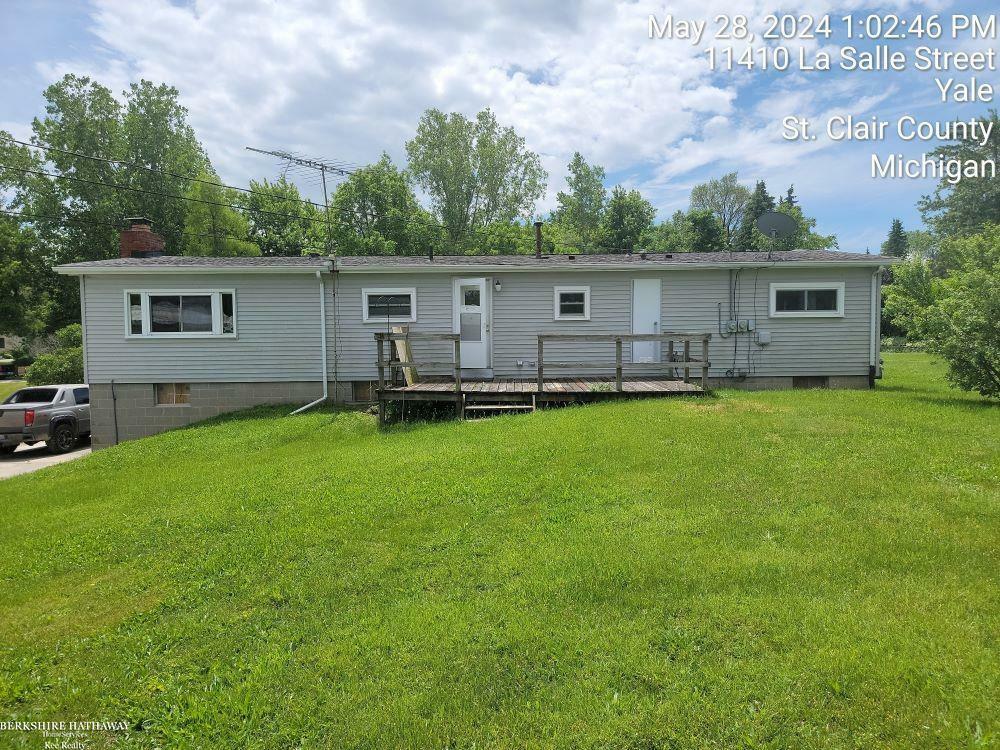 Property Photo:  11410 Lasalle Road  MI 48097 