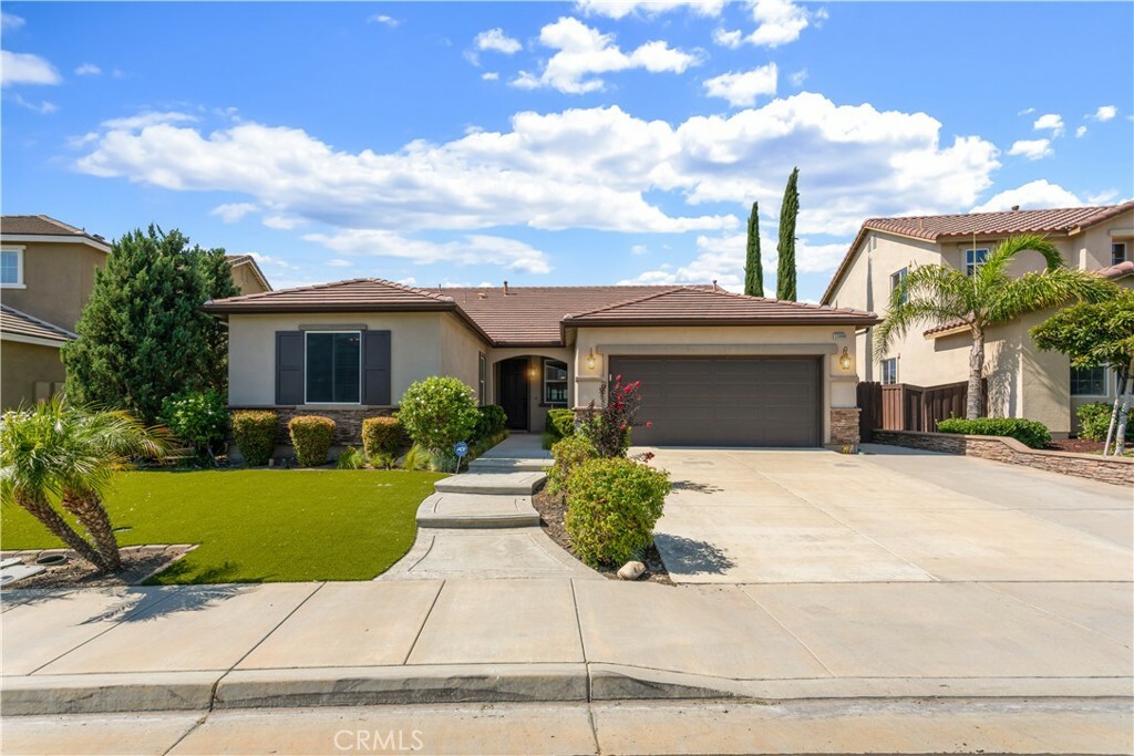 Property Photo:  33866 Galleron Street  CA 92592 