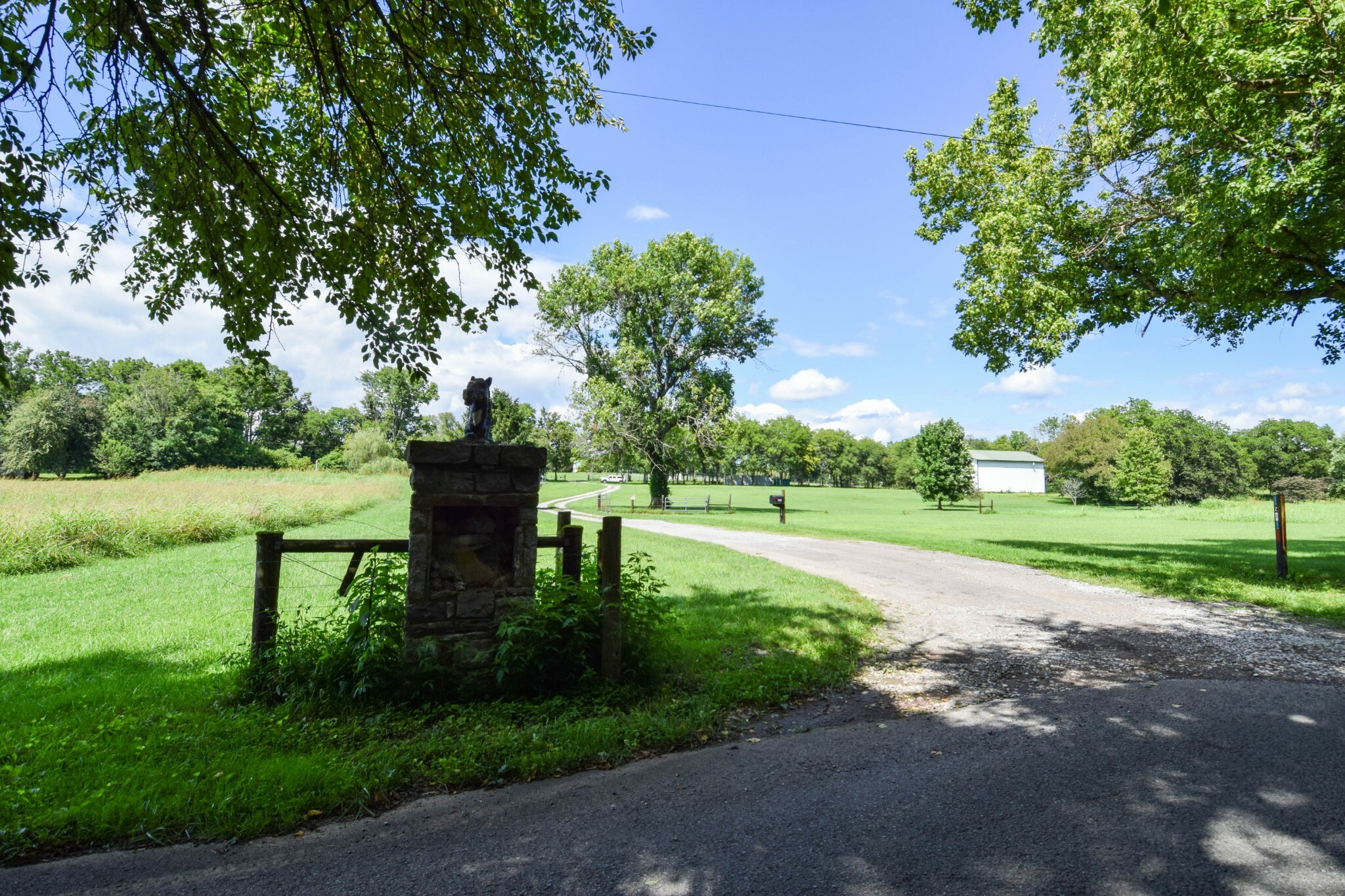 Property Photo:  1201 Old Hopewell Rd  TN 37031 
