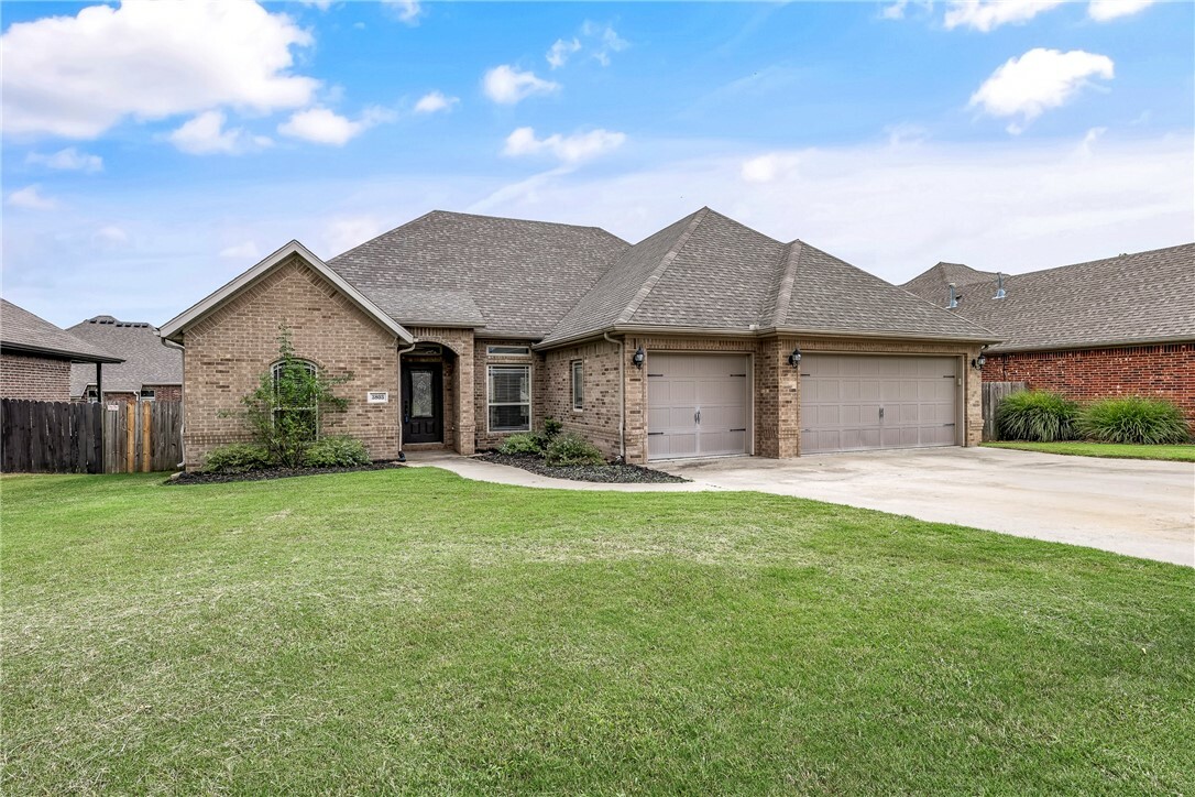 Property Photo:  3803 SW Kite Street  AR 72713 