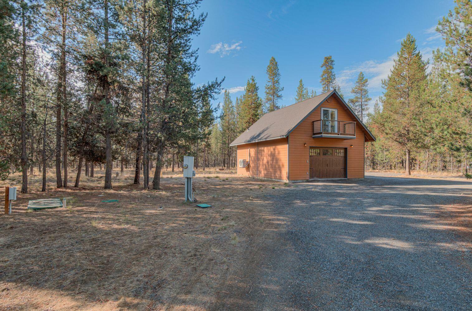 Property Photo:  15955 Woodland Drive  OR 97739 