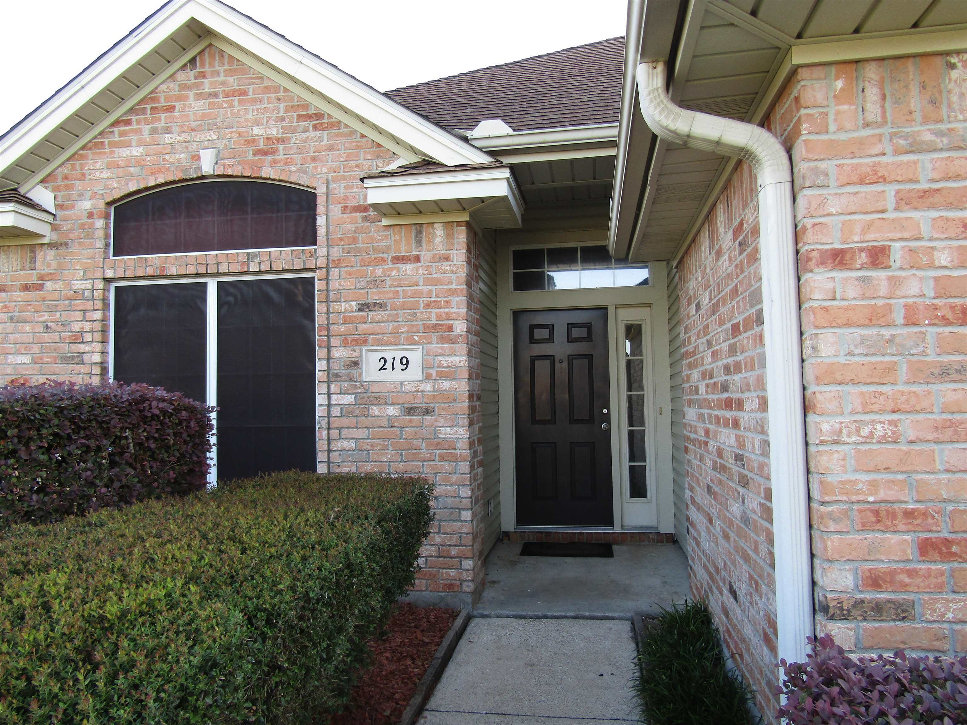 Property Photo:  219 S 9th Street  TX 77627 