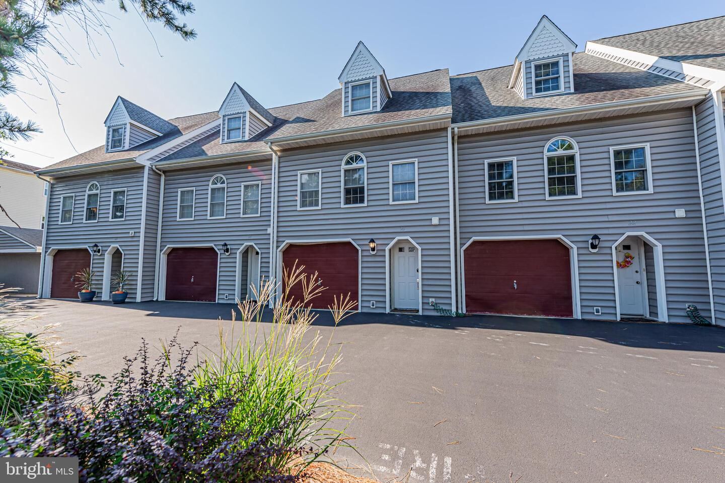 Property Photo: 404 143rd Street 23 MD 21842
