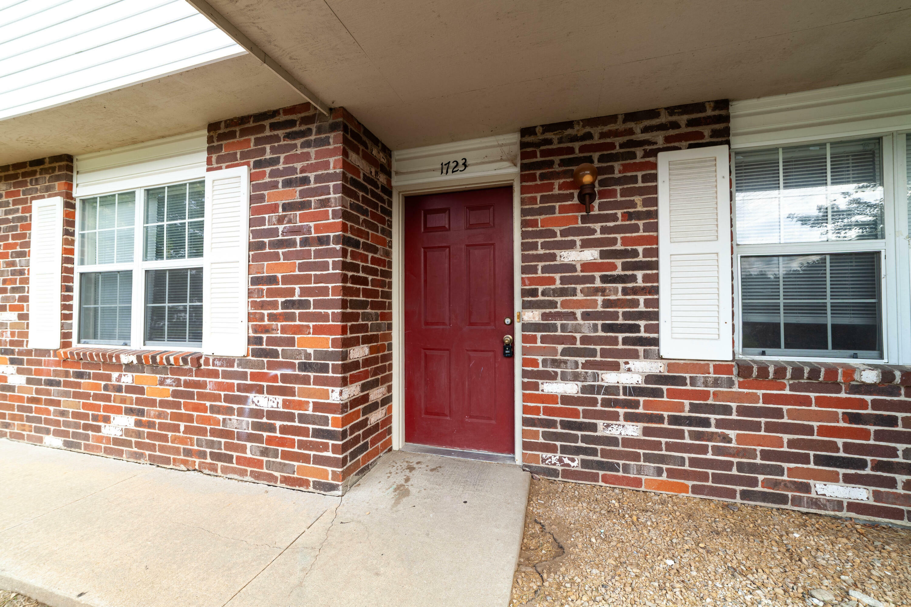 Property Photo:  1723 Telluride Ln  MO 65201 