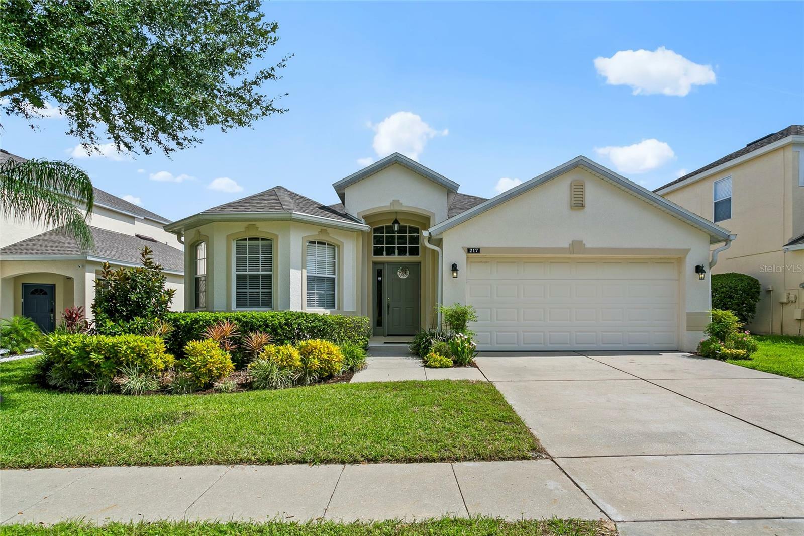 Property Photo:  217 Bonville Drive  FL 33897 