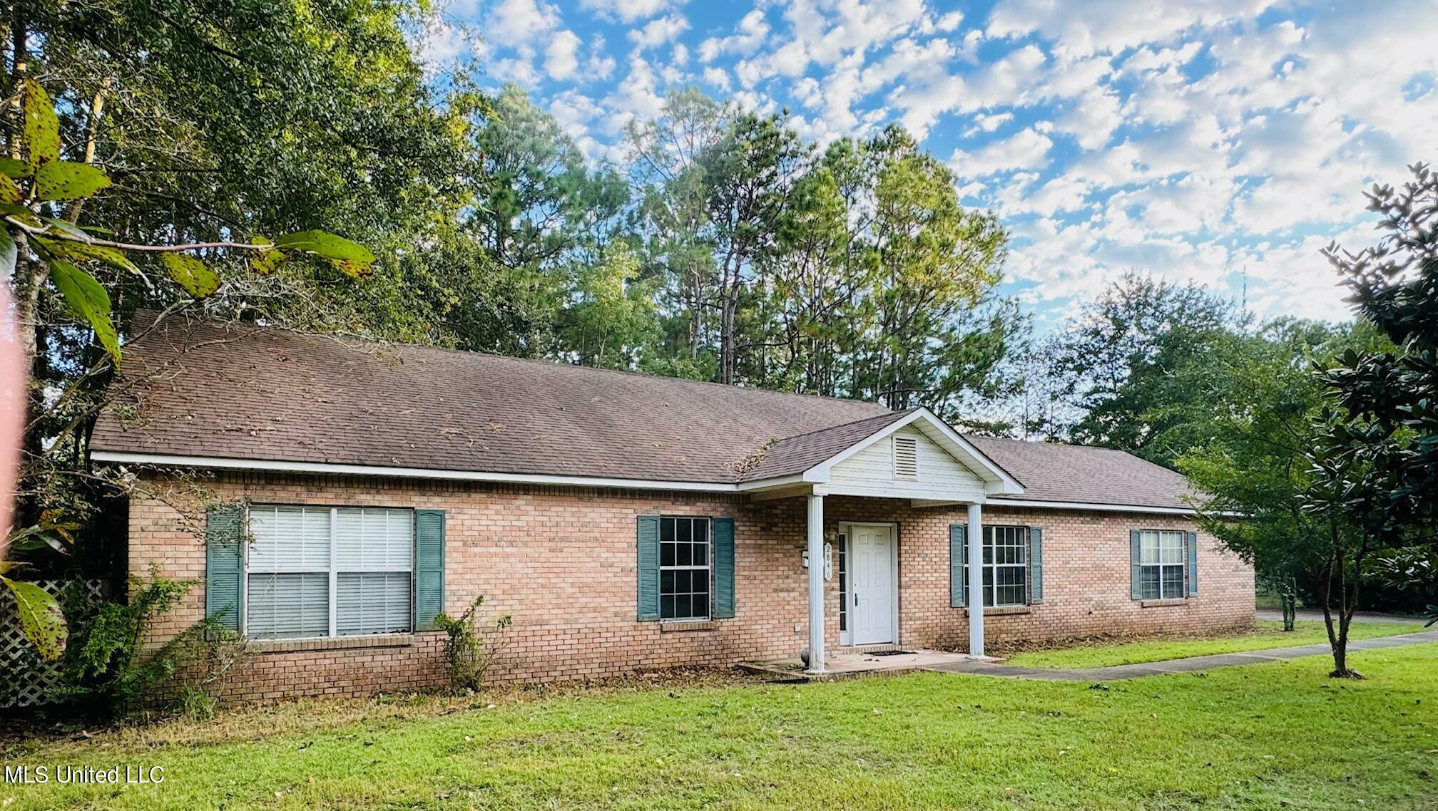 Property Photo:  2846 Honduras Drive  MS 39553 