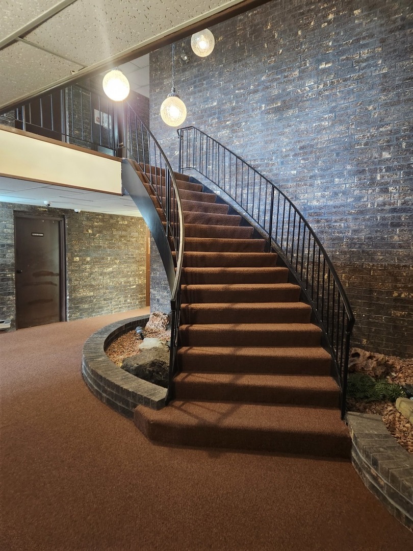 Property Photo: 840 Elder Road A414 IL 60430
