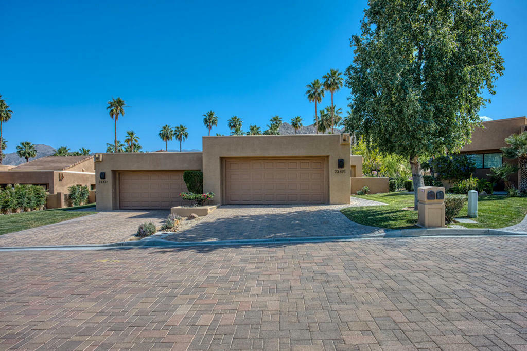 Property Photo:  73471 Irontree Drive  CA 92260 