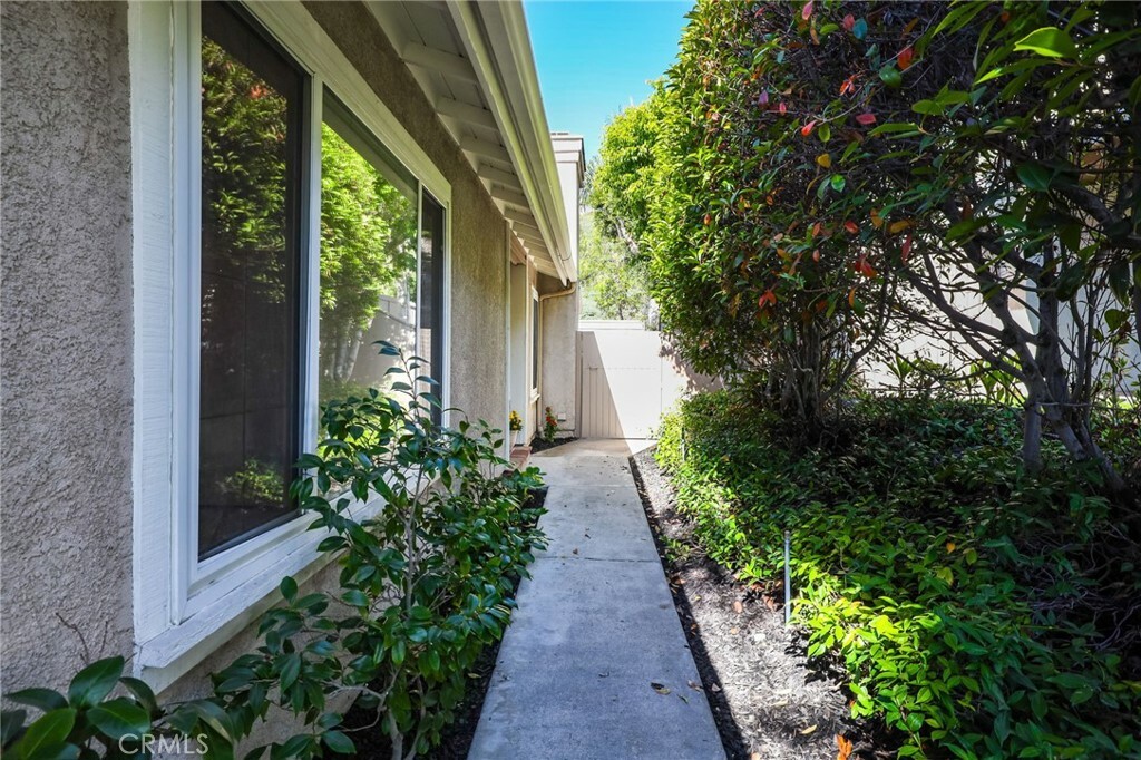 Property Photo:  19061 Woodland Way  CA 92679 